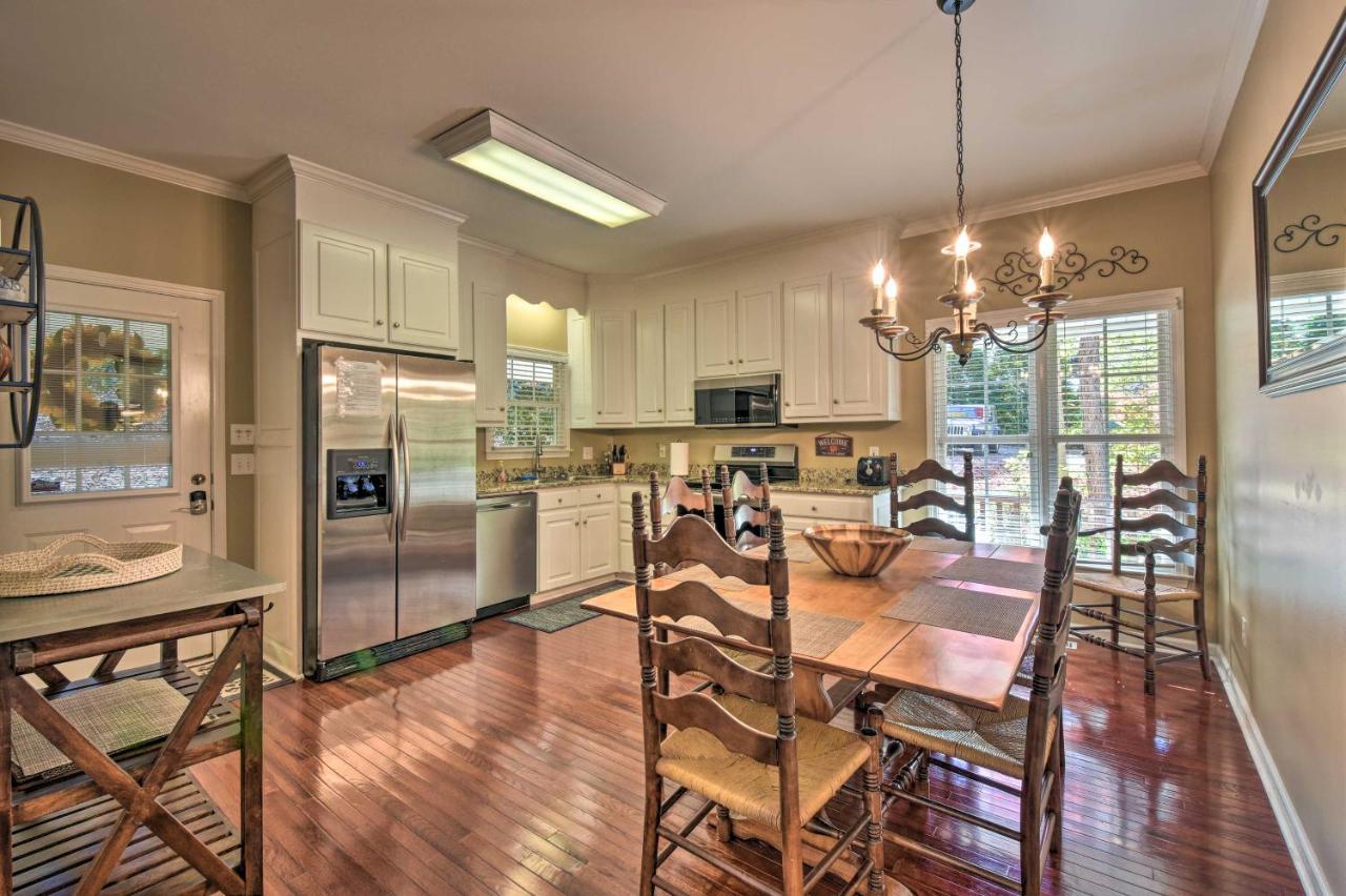Lake Keowee Escape With Dock, Deck And Lake Access! Six Mile Luaran gambar